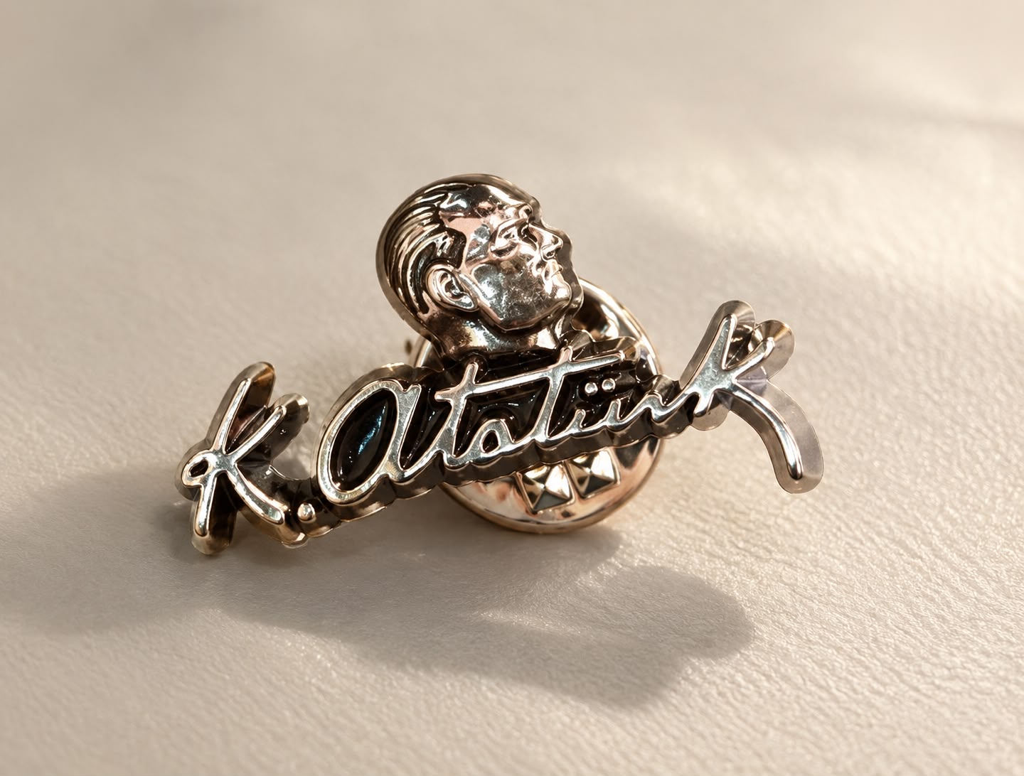 Rozet (Atatürk İmzalı Yaka Rozet (Silver))